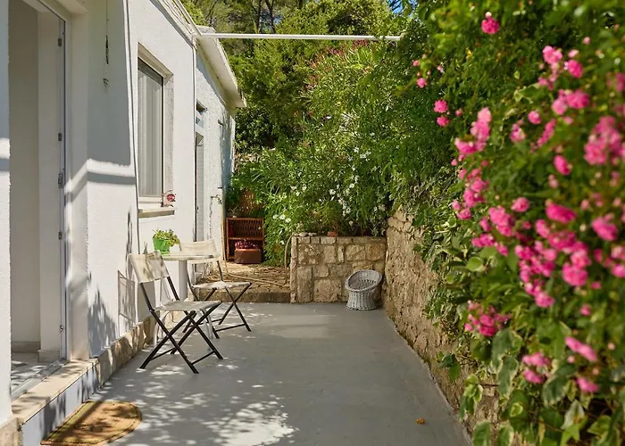 Studio Dolores-Apartment By The Sea
